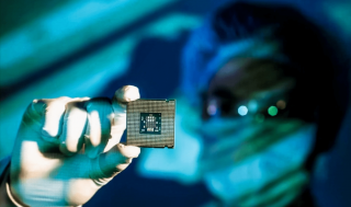 小小芯片，引致全球爭(zhēng)奪