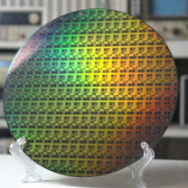 氧化鎵打開(kāi)芯片大戰(zhàn)新篇章！